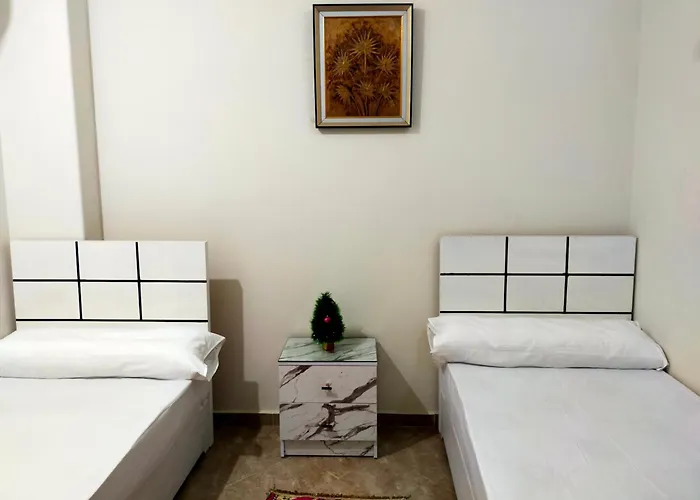 السعادة Apartman Gurdaka