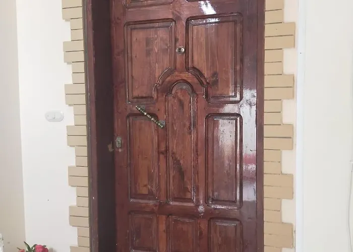 السعادة Apartman Gurdaka